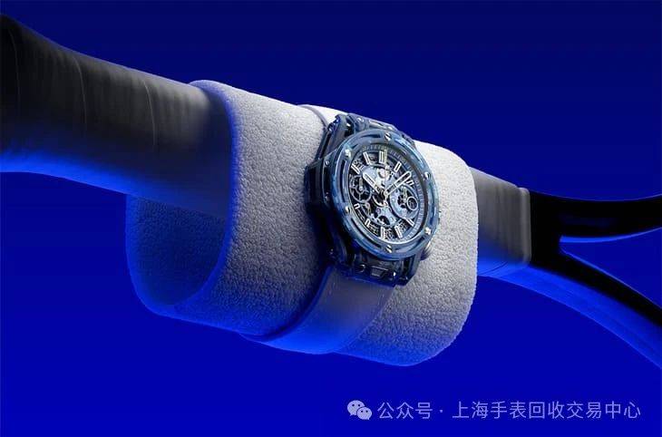 舶这款Big Bang充满为球王量身打造特殊设计qy千亿国际网球巨星乔科维奇终于有联名表了！宇(图5)